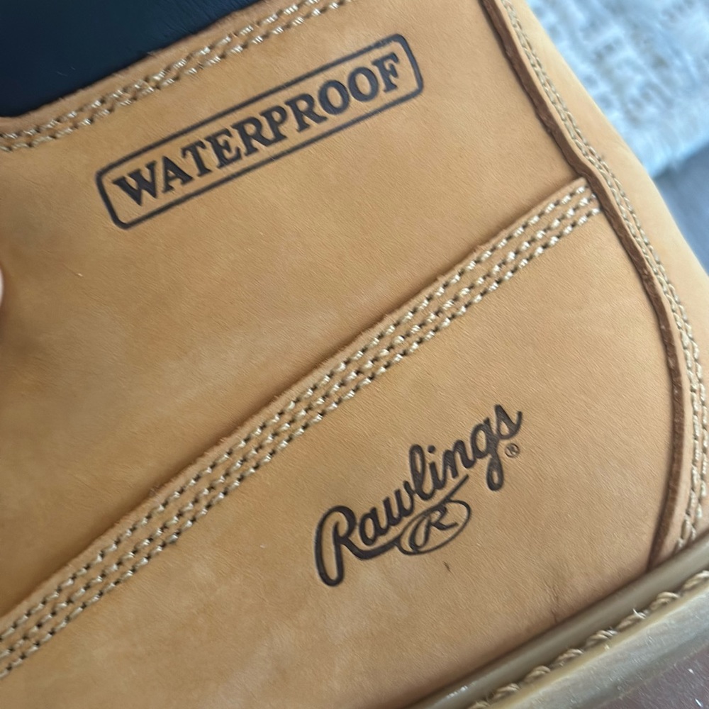 Rawlings Rigger Wheat Suede Men's Ankle Boots NEW. Regular Retail:  $89.99